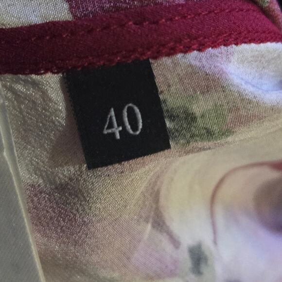 Gucci Blooms Silk Burgundy Floral Button-Up Blouse IT 40 / US Small - Picture 7 of 8